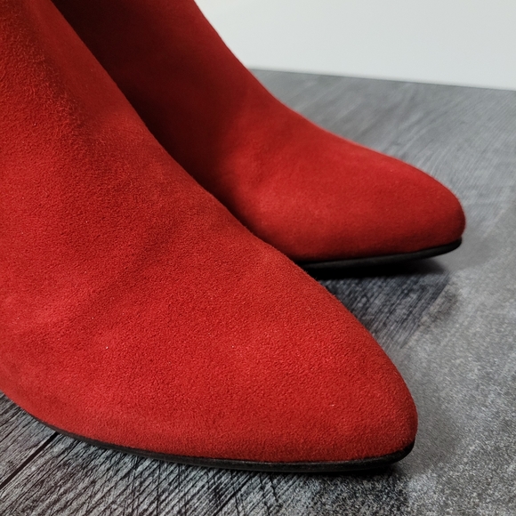 DuoBoots | Somerton Suede Boot, Red, Size 10 (EU 41) - Picture 5 of 7